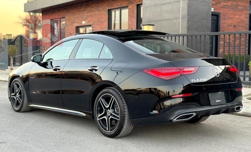 مێرسێدس بێنز CLA